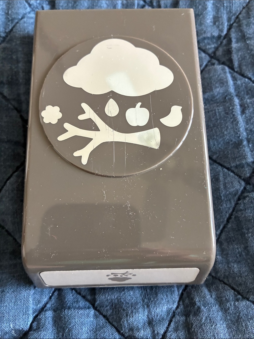Stamping up tree builder punch